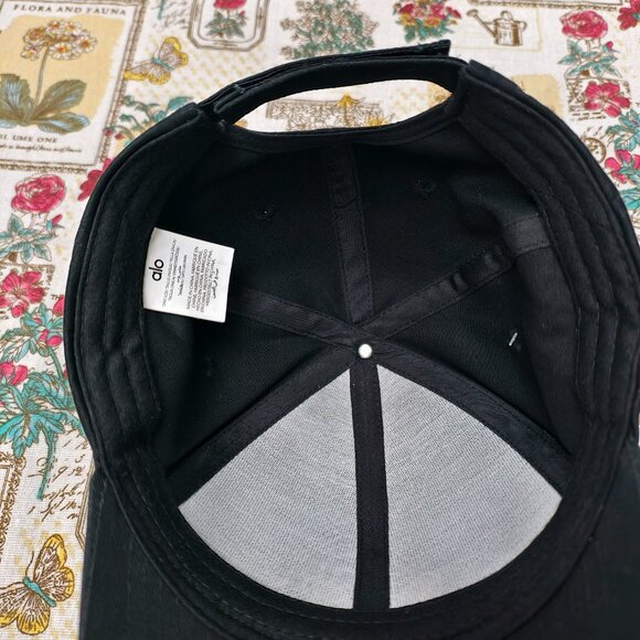 👑POSH NWT ALO Yoga Off-Duty Baseball Cap - Picture 4 of 6